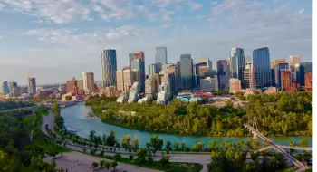 Pourquoi Calgary devient discrètement l'une des meilleures destinations estivales du Canada