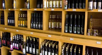 Nine Provinces Agree to Let Canadian Wineries and Distillers Sell Directly Across Borders