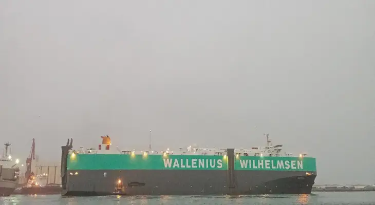 Les véhicules fabriqués en Chine importés au Canada sont interdits de traverser aux États-Unis, déclare l'envoyé.