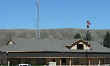 Republicans Warn of Canadian Border 'Threat' at Congressional Hearing, But Data Shows Drug Seizures, Crossings Falling
