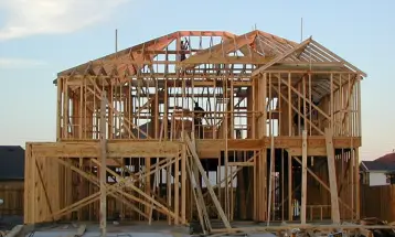 New Trump Tariffs on Canadian Goods Raise Cost Concerns for U.S. Homebuilders